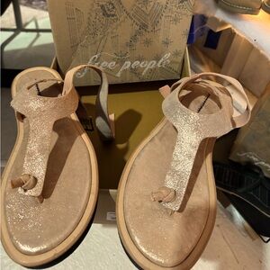 Free people sandals